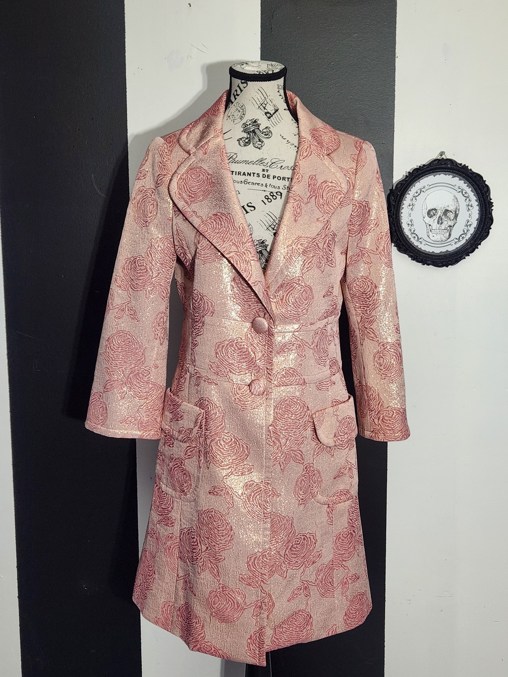 Banana Republic Pink Rose Brocade Trench Coat - Picture 2 of 9